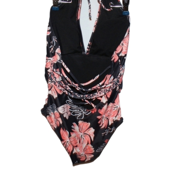 Women's Floral Ruched Bathing Suit - Picture 11 of 16